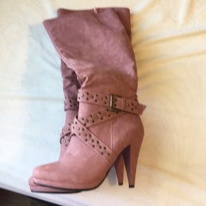 Ladies boots pink
